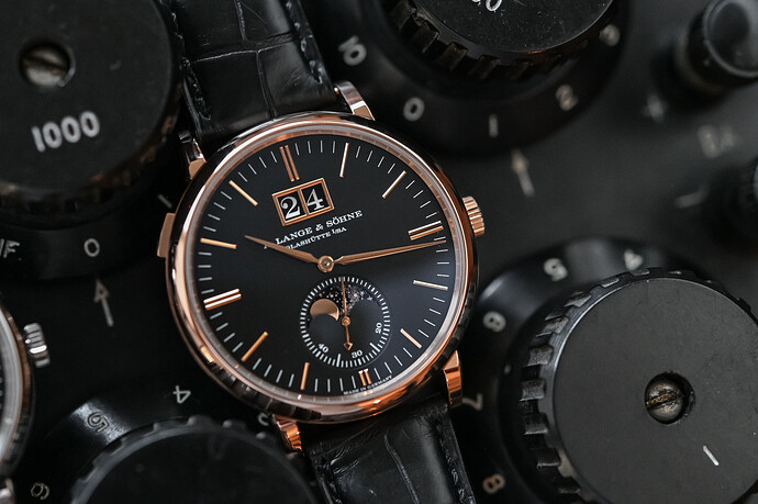 Lange-Sohne-Saxonia-Moonphase-Pink-Gold-Review-4