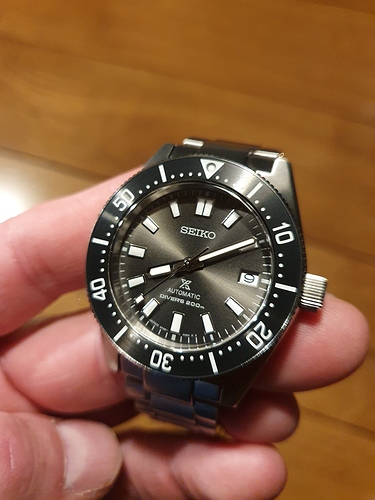 16049489763074362183713951284404