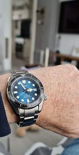 received_1892861101102834