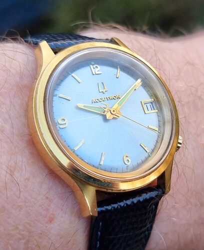 Accutron 214