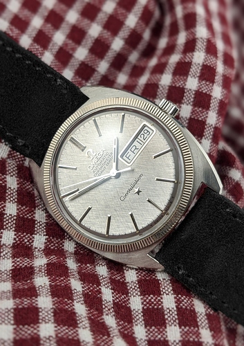 omega1-01