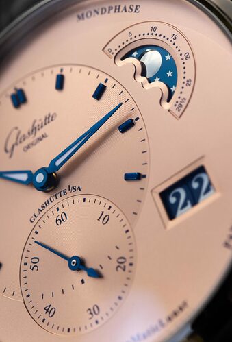 Glashutte-Original-PanoMaticLunar-Rose-Opaline-Salmon-Dial-Moon-Microrotor-Hand-Engraved-Review-aBlogtoWatch-19-768x1132