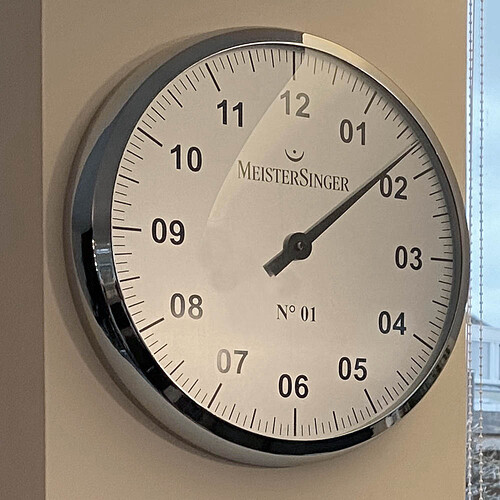 MeisterSinger-klok-298-c