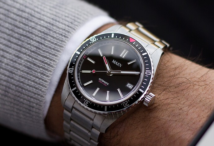 Maen-Hudson-38-Automatic-Dive-Watch-18