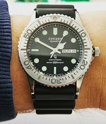 a9d63a024273e5066cb7d14fbf2c12c7d767a1f7_2_640x750