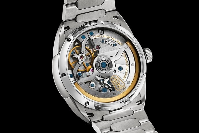 Urban-Jürgensen-One-Caseback