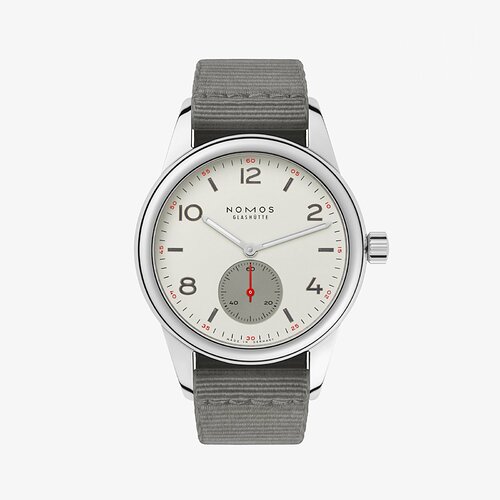 0703-s4_Club-special_Edition_NOMOS_Watch_Club_1Bn_PR