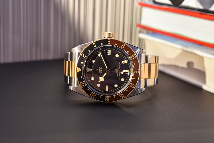 Tudor-Black-Bay-GMT-SG-steel-and-gold-root-beer-41mm-M79833MN-review-7-1536x1025