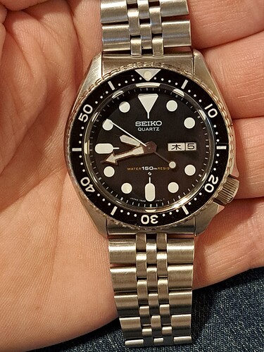 16729511166854184219500033057297