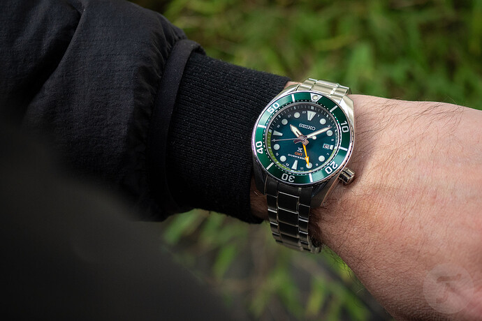 Seiko-SFK001J1-and-SFK003J1-1