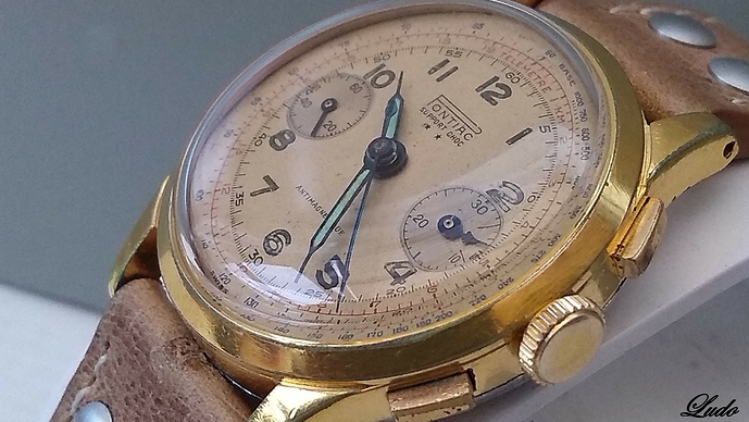 pontiac  chrono