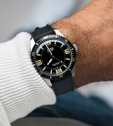 8CB0700