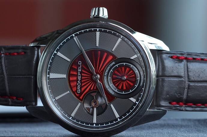 Gronefeld 1941 dial voutilianen 8 sec remontoire