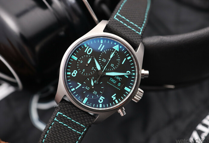 IWC-Pilots-Watch-Chronograph-41-Edition-Image-2