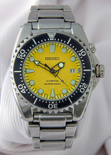 Seiko Kinetic 200 mtr