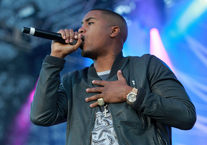 ent-101012-nas-nasir-jonesjpg-c335d679f1ce30ad