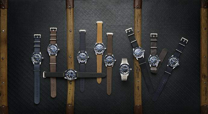 Rado_Captain_Cook_Composition_e8b70438-cd06-4694-b6a2-649e3f5f69b0