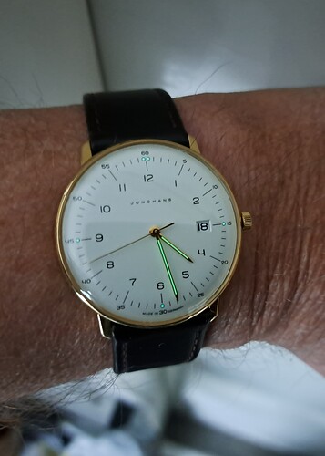 Junghans Max Bill (2 av) 18-10-2023jpg