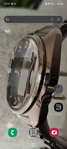 Screenshot_20221103_230106_One UI Home