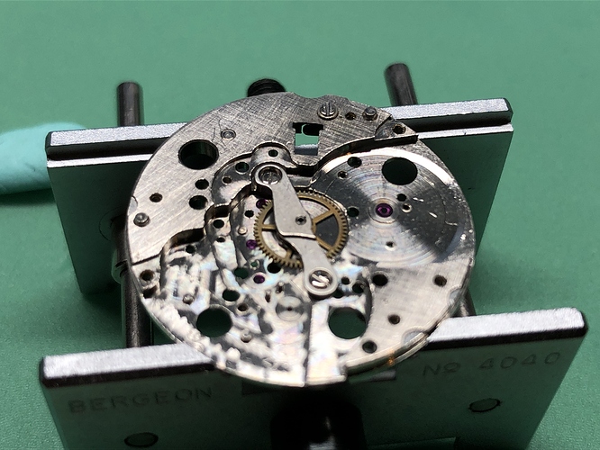 4ACCD5AB-7FC7-4CB0-AAEC-8D3373D798D7_1_201_a
