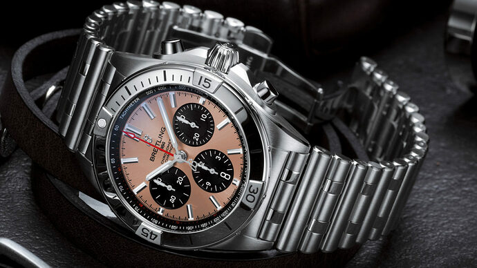 Breitling-Chronomat-B01-42mm-Chronograph-2020-Rouleaux-Bracelet-Novelty-aBlogtoWatch-10-1360x765