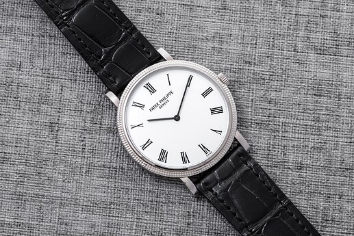 AS04543_40930033_PATEKPHILIPPE_CALATRAVAWHITEGOLD_4120G-6
