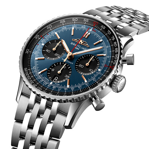 Navitimer-41-three-quarter