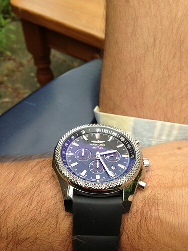 Breitling Bentley Barnato 2013 (1)