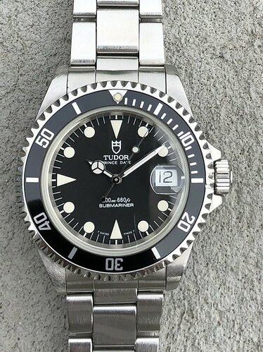 Tudor+Submariner+79190+-+1997+Box+and+ watch faultPapers+Watch+Vault+(1)