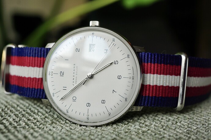 75649246-FA55-4F6F-B428-CDF116E6E3B8_1_105_c