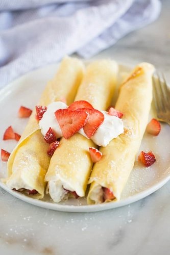 Strawberries-Cream-Crepes-4