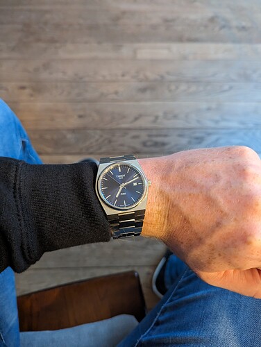 PXL_20230829_051144668