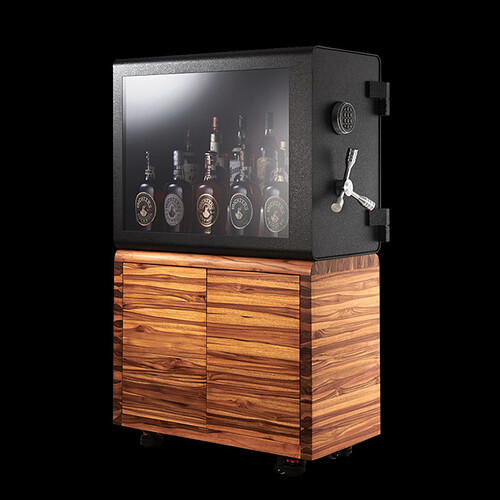 whisky-safe-with-bulletproof-window