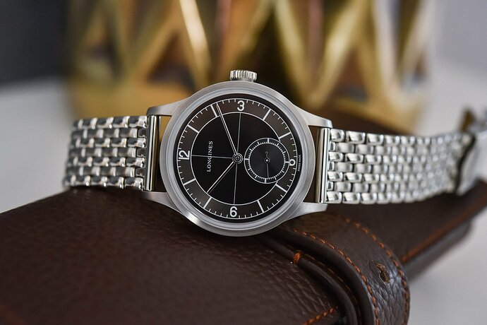 Longines-Heritage-Classic-Sector-Dial-Black-L2.828.4.53.6-review-opinon-9
