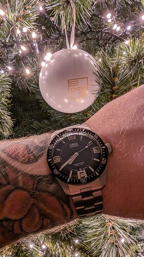 PXL_20231218_184104472