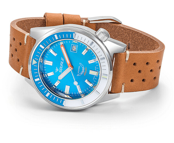 MATIC-LIGHT-BLUE-LEATHER_COUCHE
