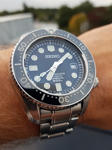 15700829049267985333443127423197