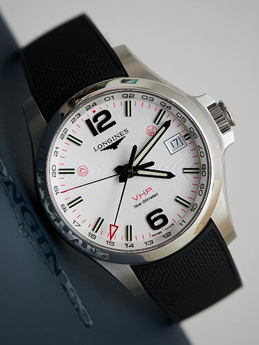 Longines Conquest V.H.P. GMT