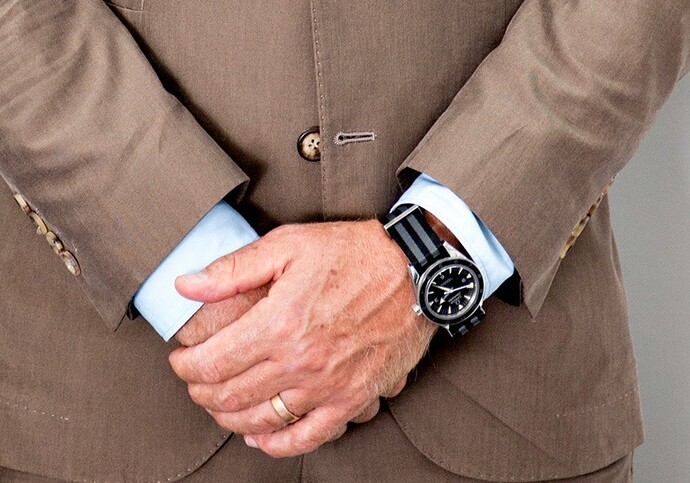 OMEGA-Seamaster-300-SPECTRE-Limited-Edition-aBlogtoWatch-5