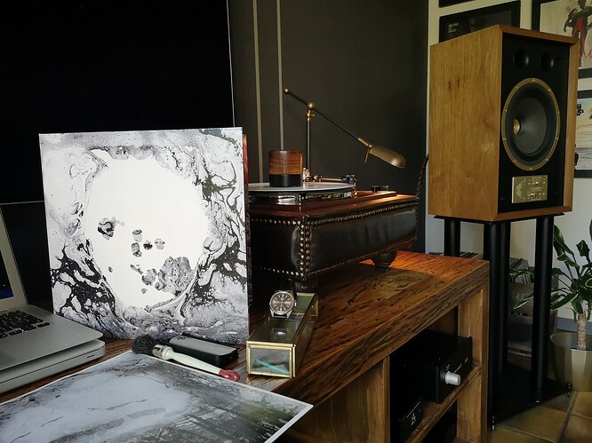 radiohead moon shaped pool met seiko zwart