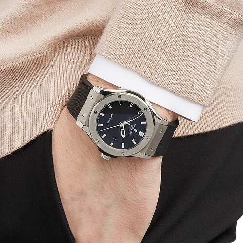 008_Hublot-Classic-Fusion-Titanium-Gents-524NX1170RX