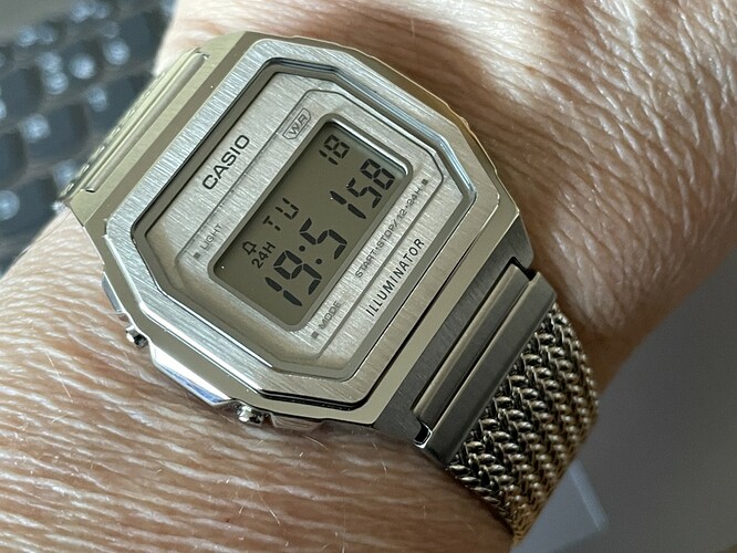 Casio A1000MA-7EF (Middel)