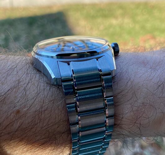 Longines-Spirit-Titanium-8-1024x965
