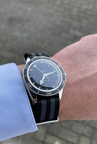 OMEGA_1350