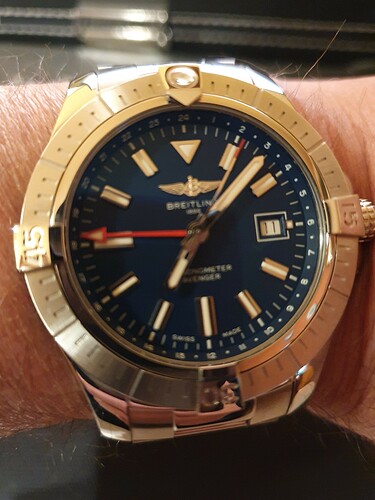 Breitling Avenger