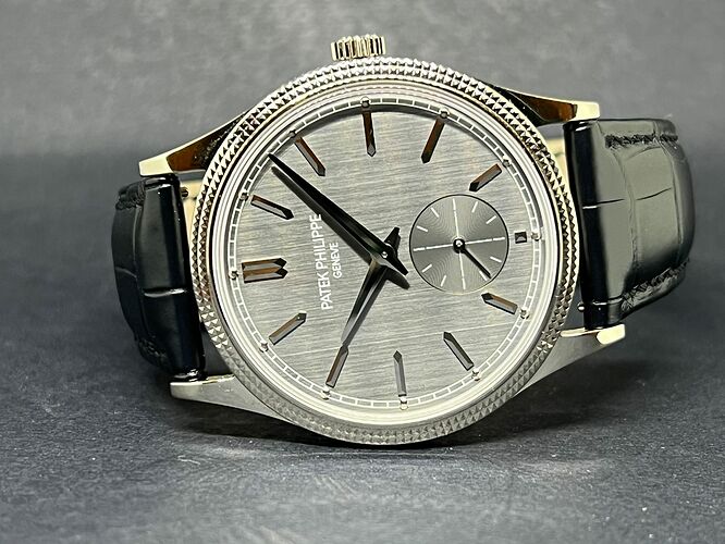 Patek-Philippe-Calatrava-Clous-de-Paris-White-Gold-6119G-001-Front