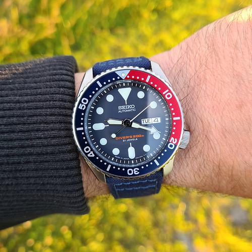 Seiko_SKX_009_C_BL