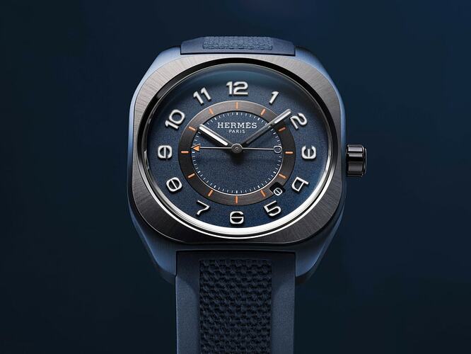 hermes-h08_blue_ambiance_copyright_joel-von-allmen