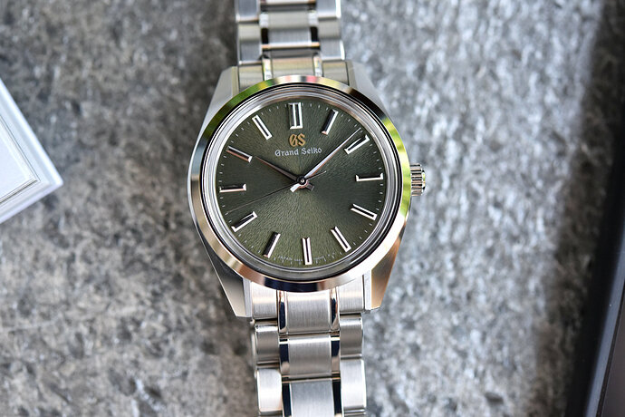 Grand-Seiko-Heritage-44GS-SBGW303-Mt-Iwate-Featured