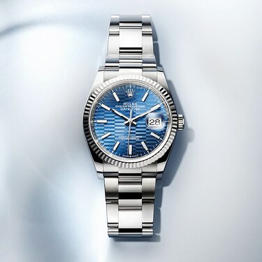 family-page-datejust-roller-02-m126234-0050_2107jva_001_portrait